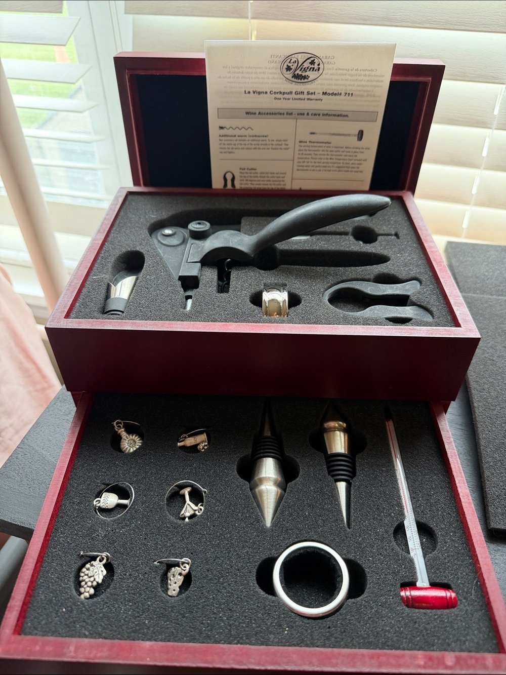 La Vigna Wine Accessories